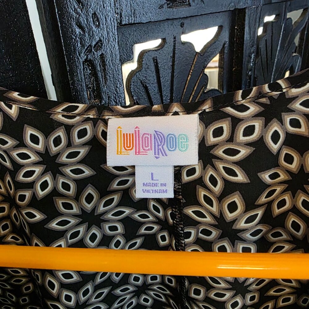 Lularoe coverup L Neutral colors